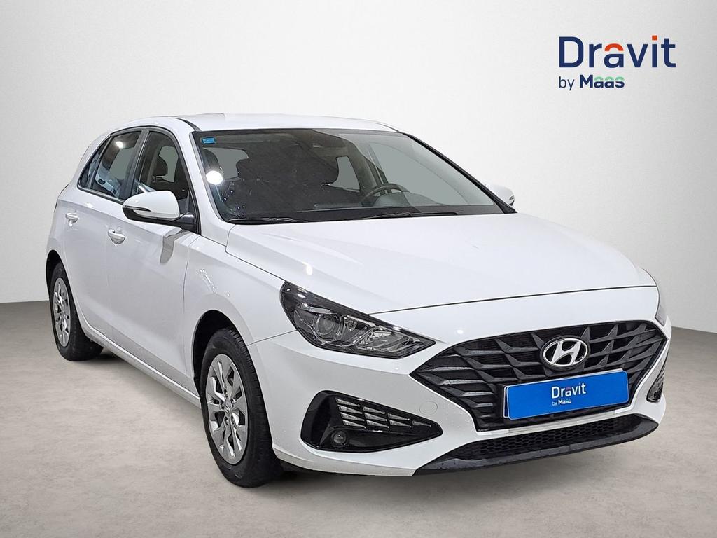 Hyundai i30 1.5 DPI Essence 1