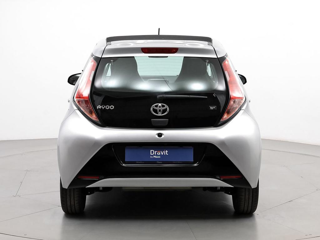 Toyota Aygo 1.0 70 x-play business 5