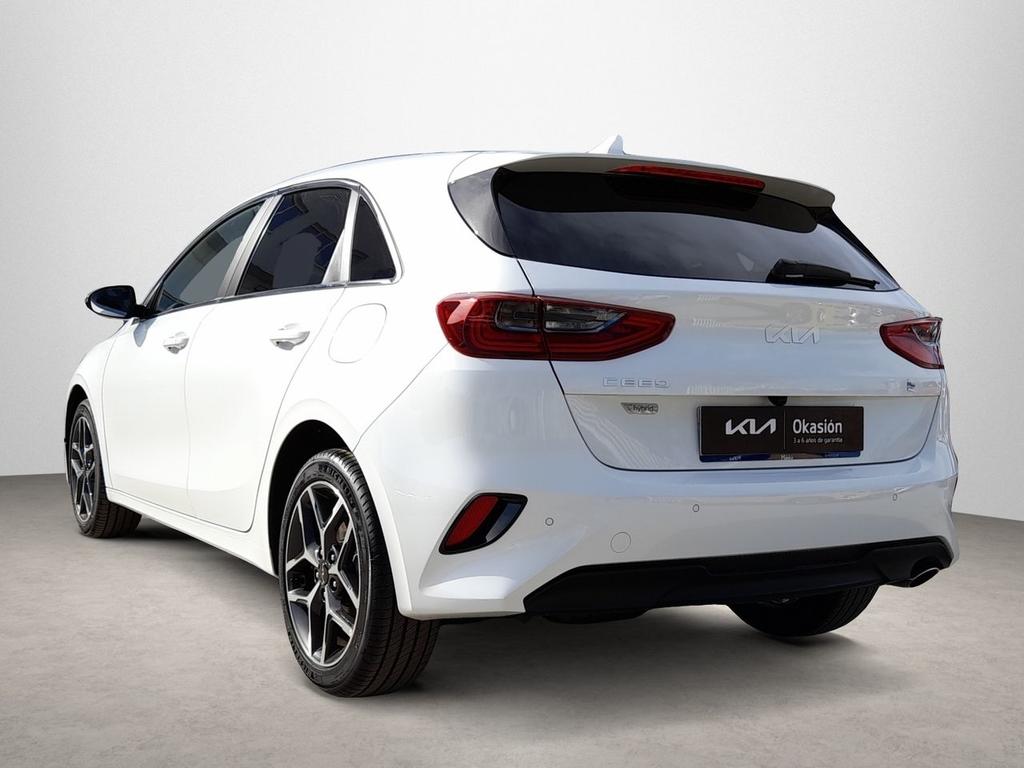 Kia Ceed 1.5 MHEV 103kW (140CV) Tech DCT 4