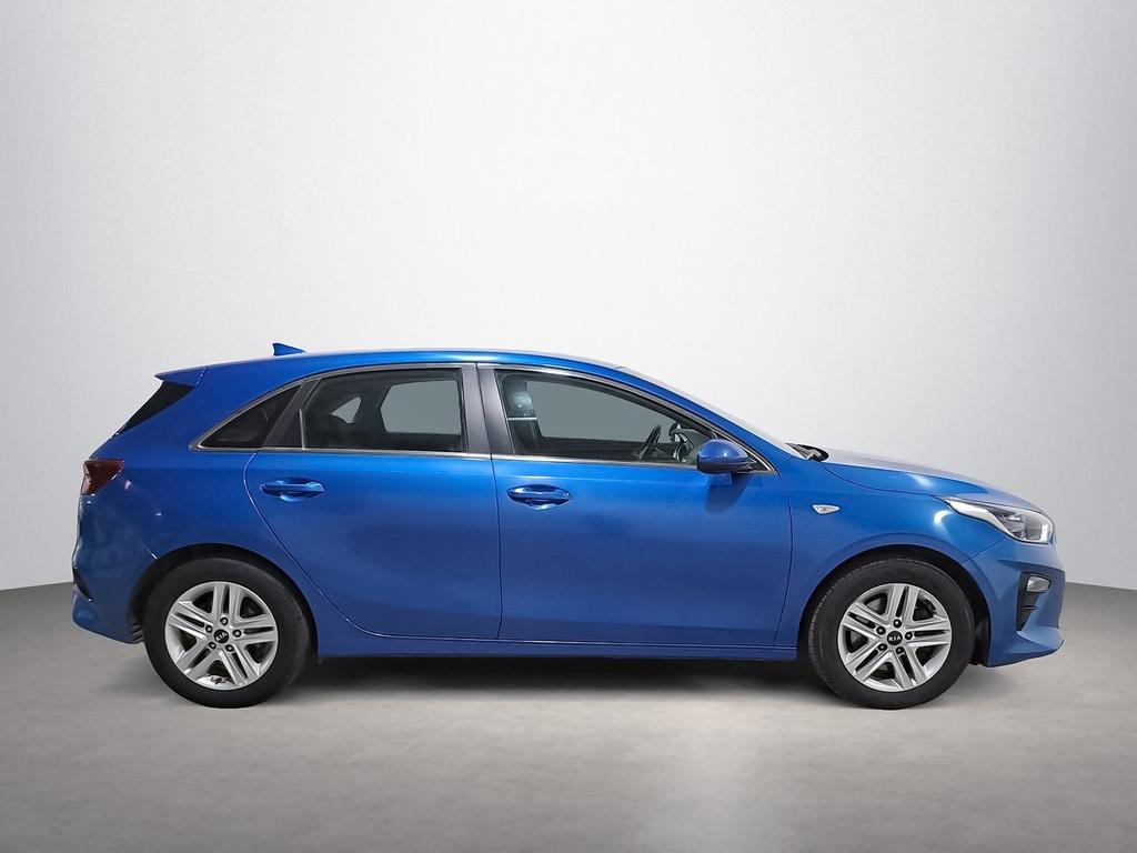 Kia Ceed 1.0 T-GDi 88kW (120CV) Drive 3