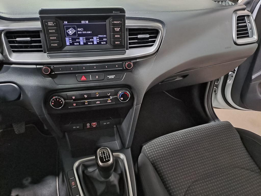 Kia Ceed 1.0 T-GDi 88kW (120CV) Tech 11