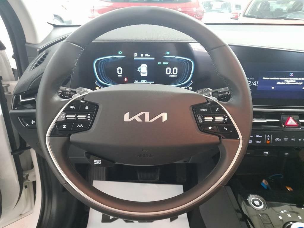 Kia Niro 1.6 GDi HEV 95kW (129CV) Drive 13