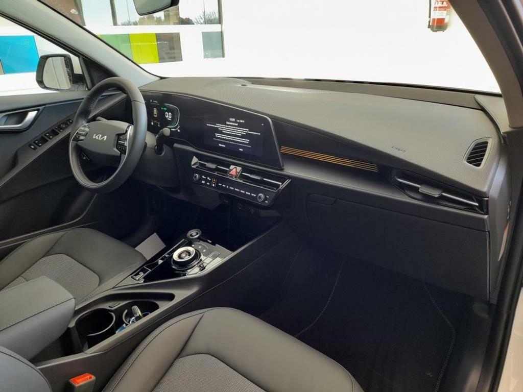 Kia Niro 1.6 GDi HEV 104kW (141CV) Drive 10