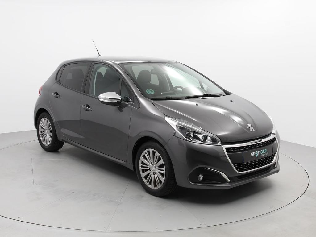 Peugeot 208 5P Signature 1.2L PureTech 60KW (82CV) 1