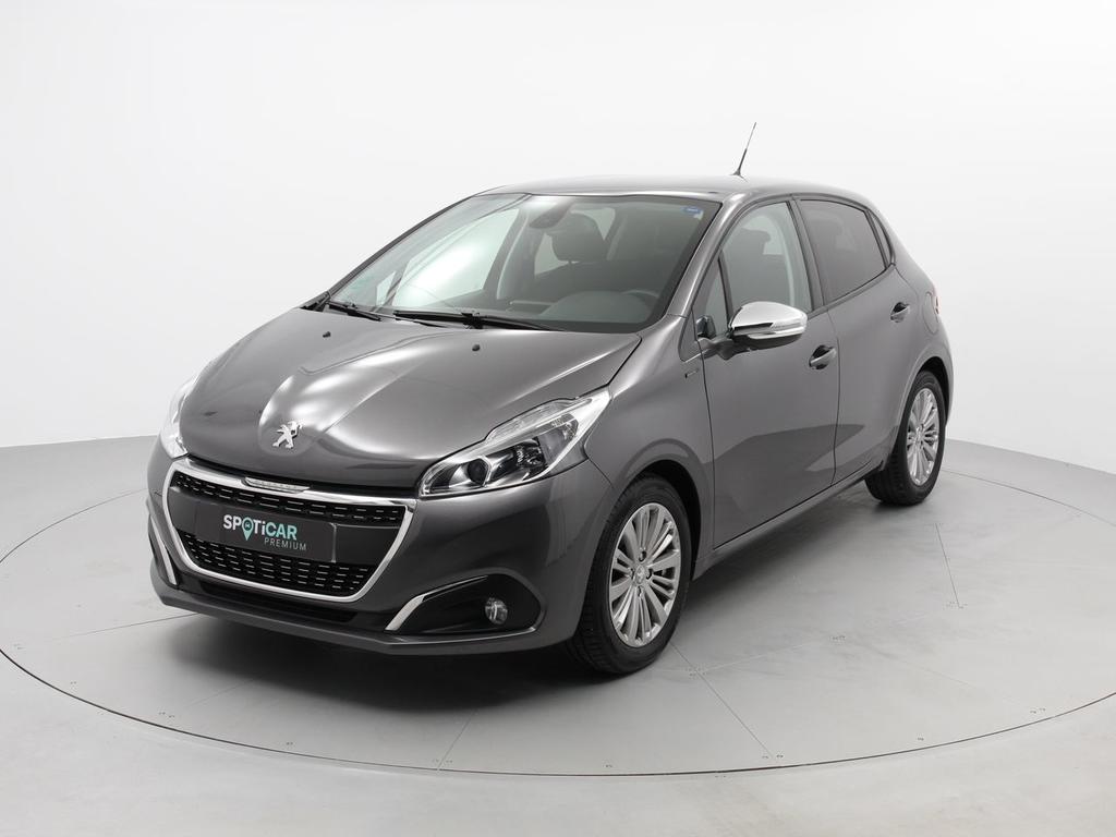 Peugeot 208 5P Signature 1.2L PureTech 60KW (82CV) 4