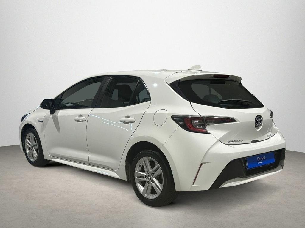 Toyota Corolla 1.8 125H ACTIVE TECH E-CVT 5