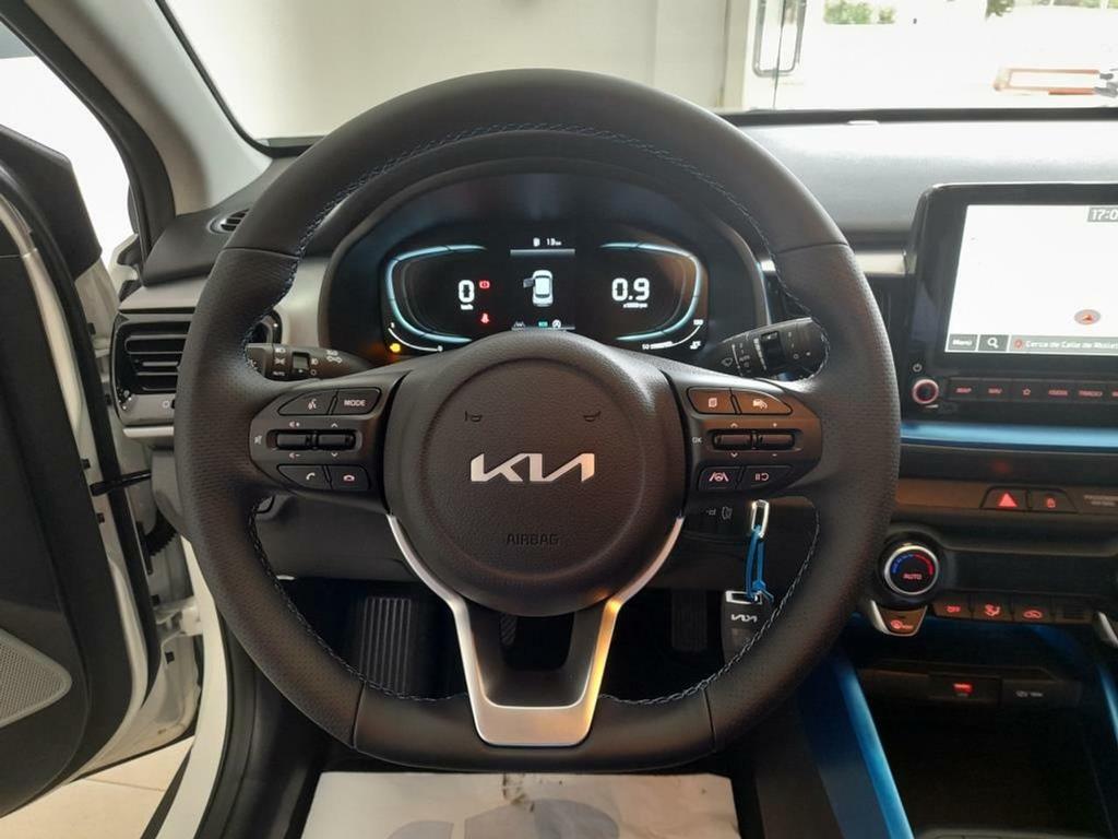 Kia Stonic 1.0 T-GDi 74kW MHEV MT Style Edition 13