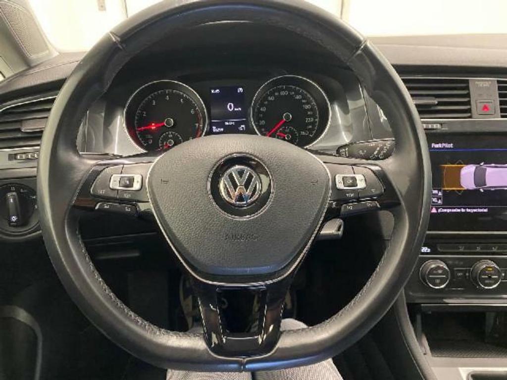 Volkswagen Golf Edition 1.0 TSI 85kW (115CV) 8