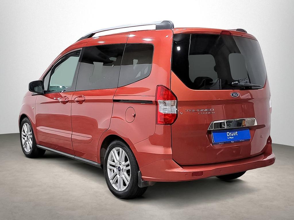 Ford Tourneo Courier 1.5 TDCi 95cv Titanium 2