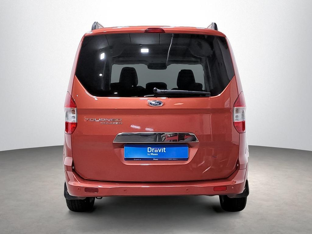 Ford Tourneo Courier 1.5 TDCi 95cv Titanium 5