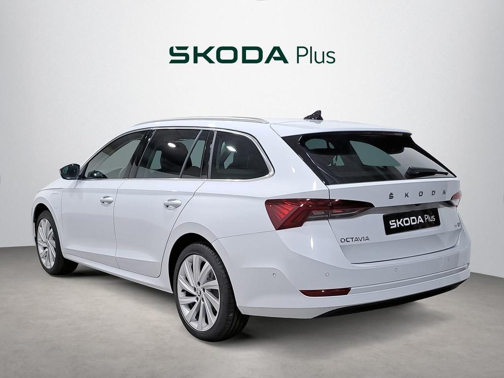 Skoda Octavia Combi 1.4 TSI iV P-HEV 150kW DSG Sel. 2