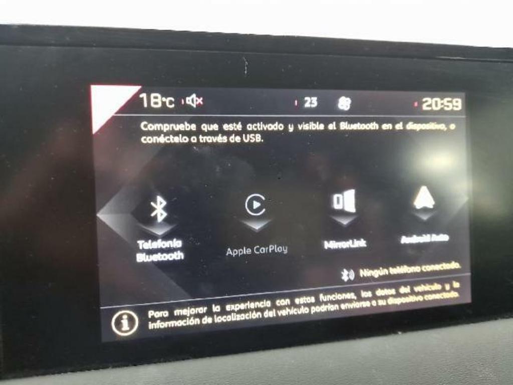 DS Automobiles DS 3 Crossback BlueHDi 81 kW Manual BASTILLE 28