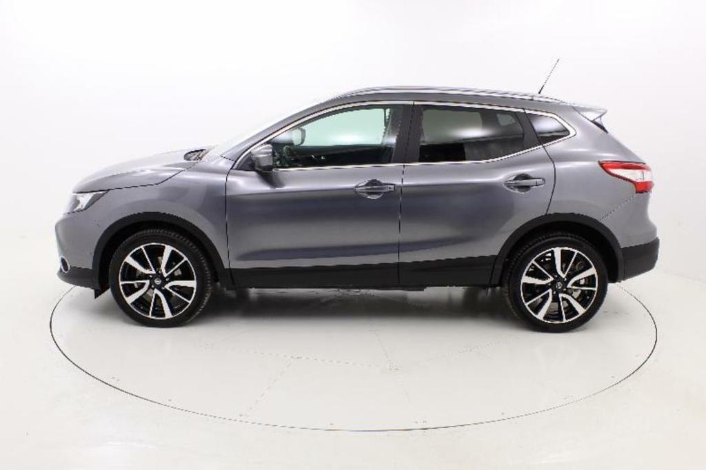 Nissan Qashqai 1.6dCi S&S TEKNA PREM S 4x2 XTRONIC Piel 8