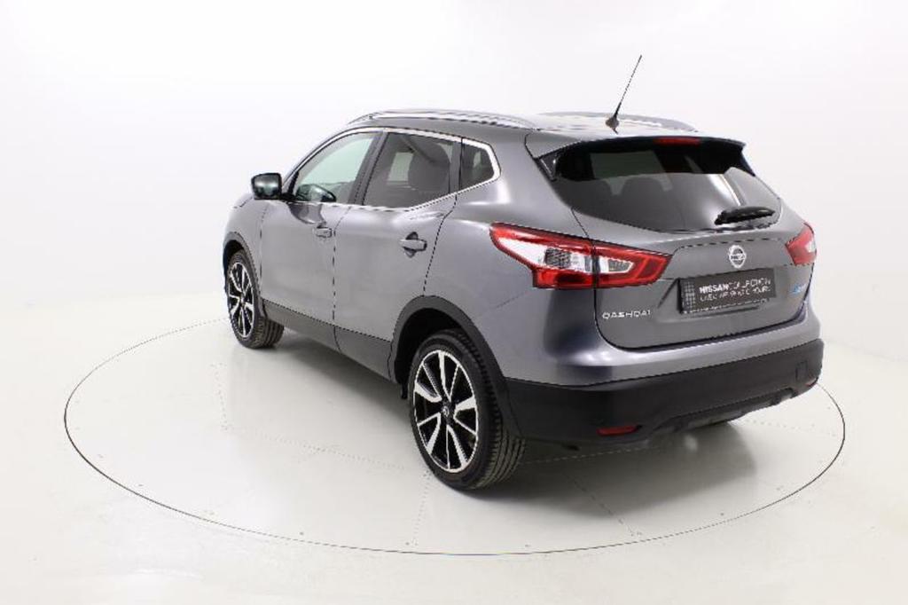 Nissan Qashqai 1.6dCi S&S TEKNA PREM S 4x2 XTRONIC Piel 7