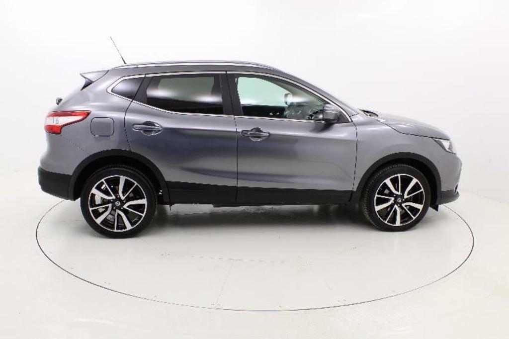 Nissan Qashqai 1.6dCi S&S TEKNA PREM S 4x2 XTRONIC Piel 4