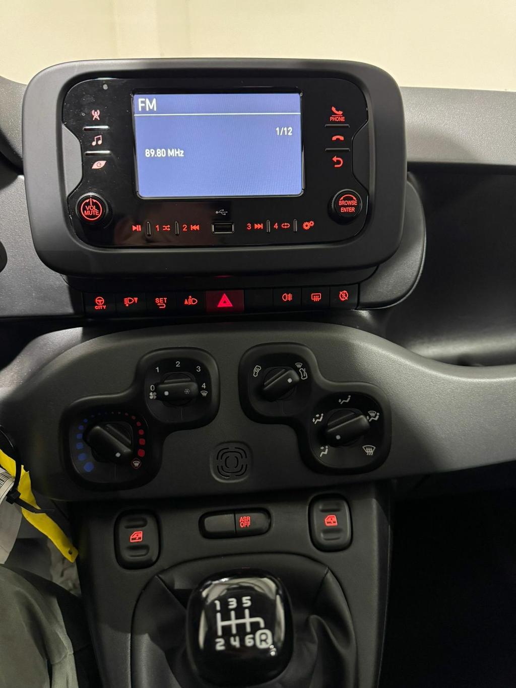 Fiat Panda City Life Hybrid 1.0 Gse 51kw (70CV) 11