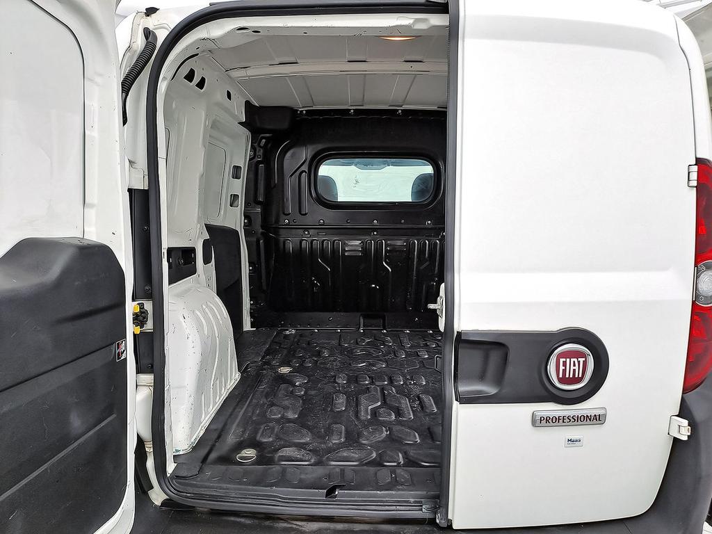 Fiat Doblò Cargo 1.3 MULTIJET 95 SX 4P 30