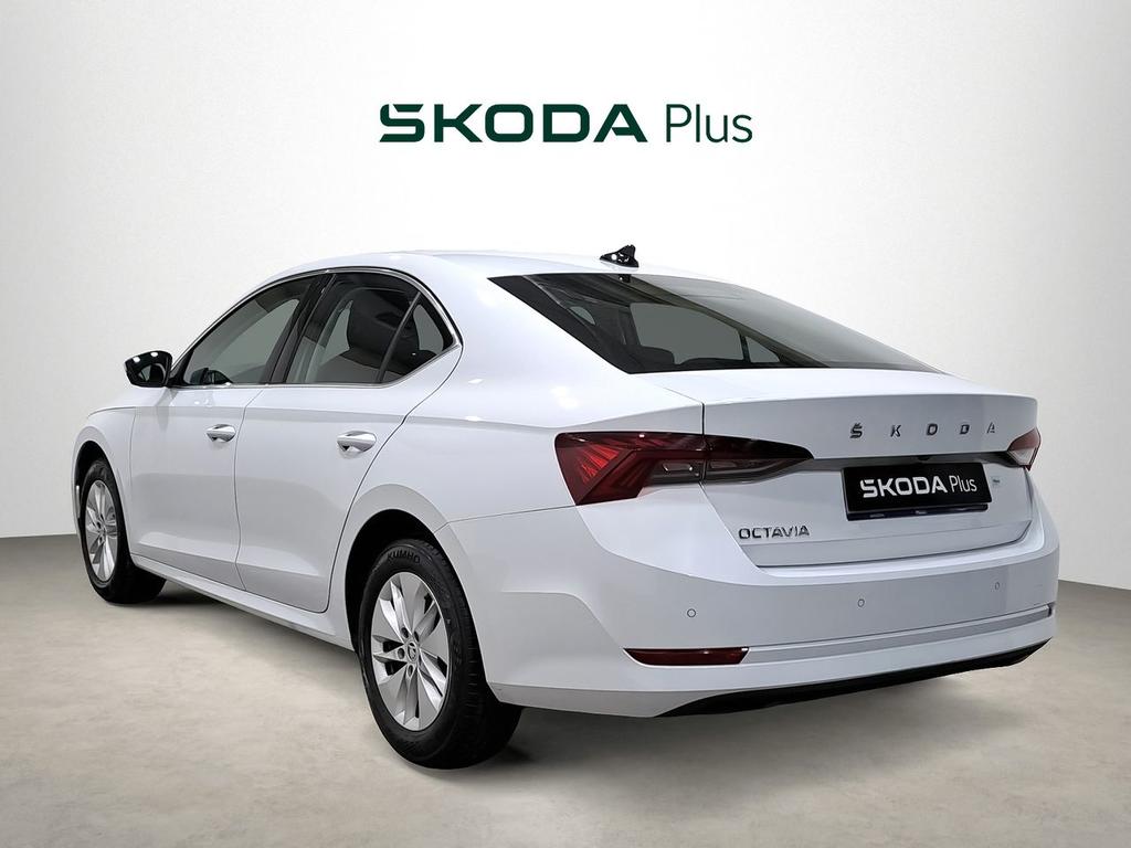 Skoda Octavia 2.0 TDI 85kW Manual Ambition Plus 2