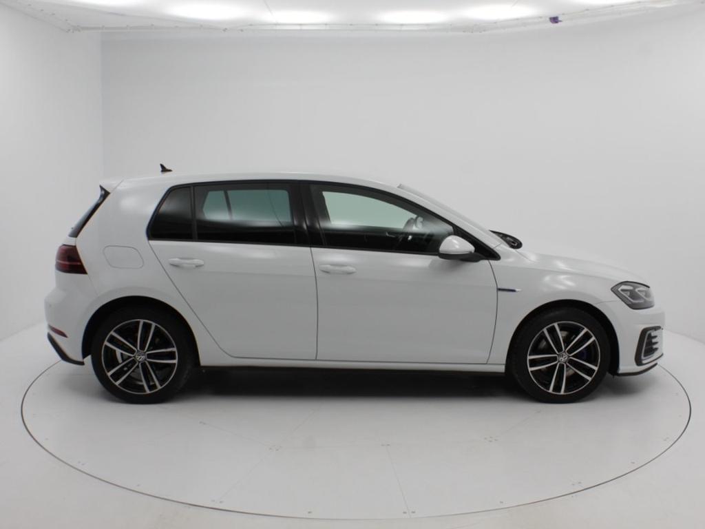 Volkswagen Golf GTE 1.4 TSI e-Power 150kW (204CV) DSG 3