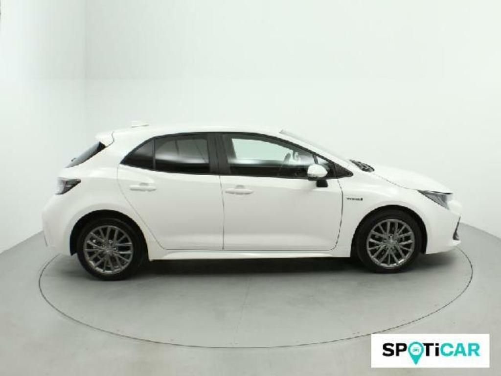 Toyota Corolla 1.8 125H FEEL! E-CVT 3