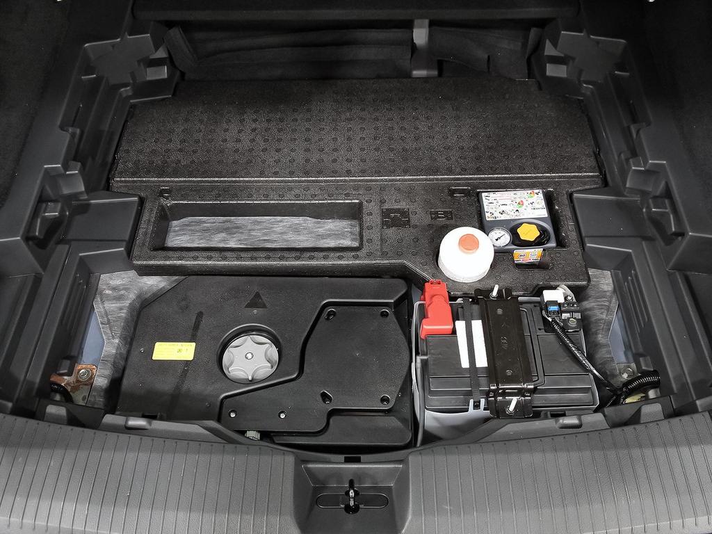 Nissan X-Trail 5pl 1.5 e-4ORCE 158kW 4x4 A/T N-Connecta 38