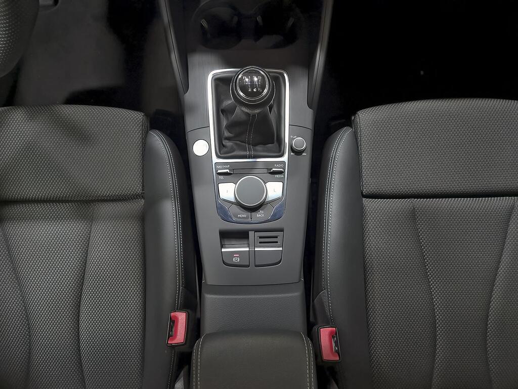 Audi A3 Sportback S line 35 TDI 110kW (150CV) 31