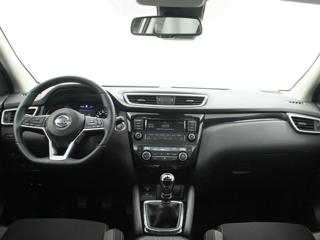 Nissan Qashqai DIG-T 103 kW (140 CV) E6D N-CONNECTA 24