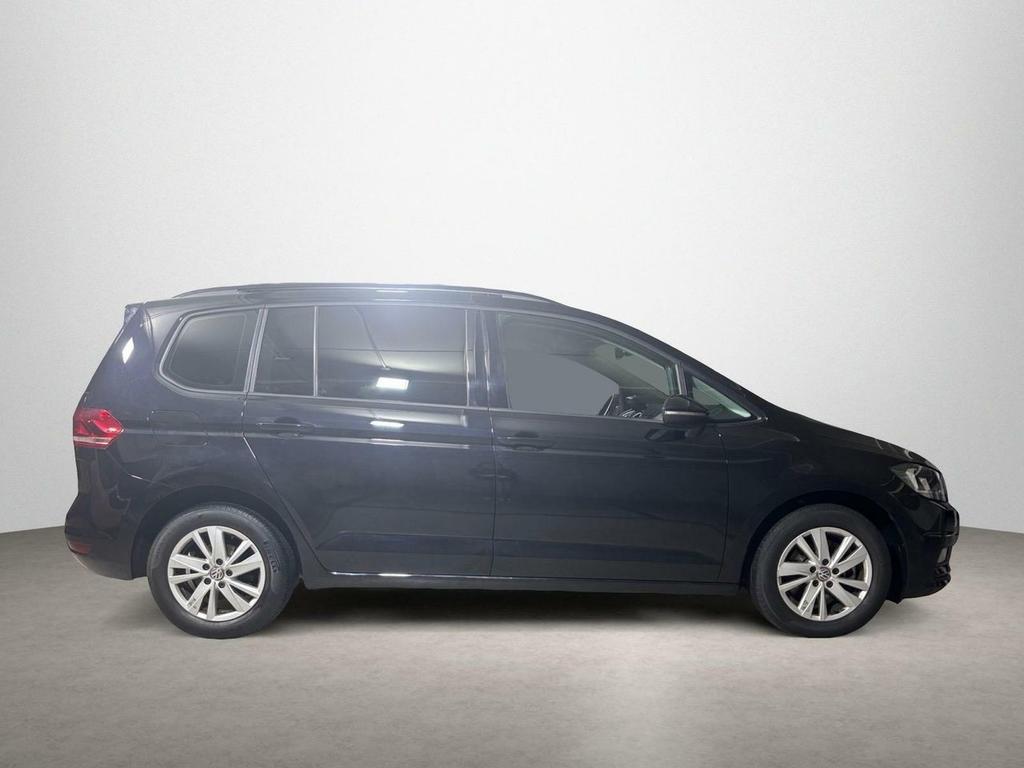 Volkswagen Touran Business 2.0 TDI 85kW (115CV) 5