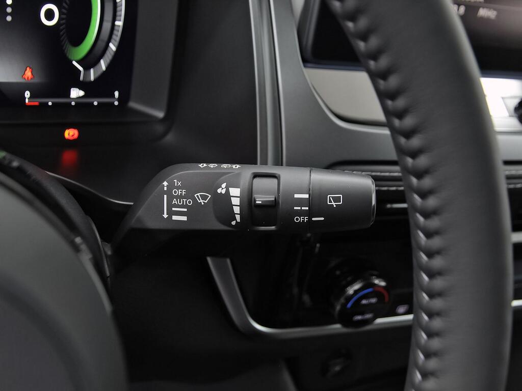 Nissan Qashqai E-POWER 140 KW (190 CV) N-Connecta 15