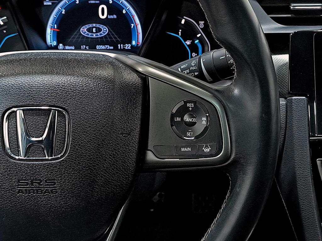 Honda Civic 1.5 I-VTEC TURBO PRESTIGE 16