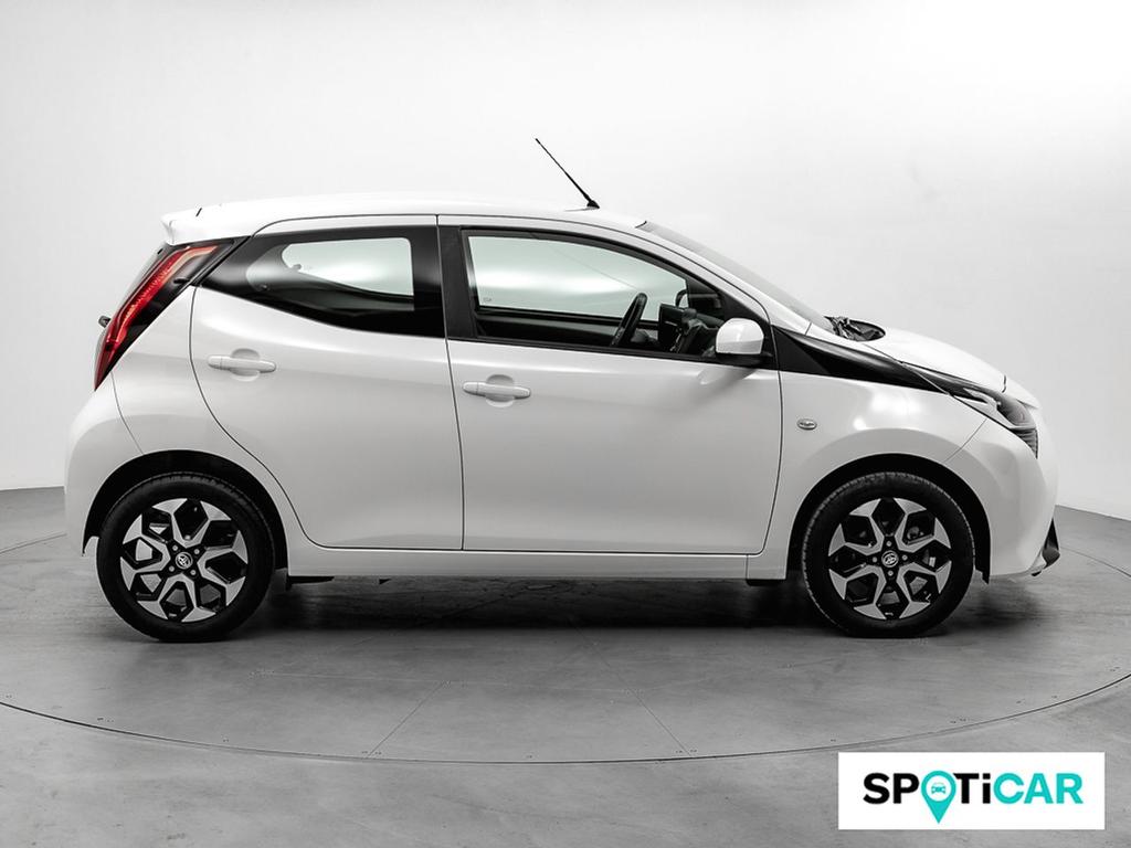 Toyota Aygo 1.0 70 x-play 3