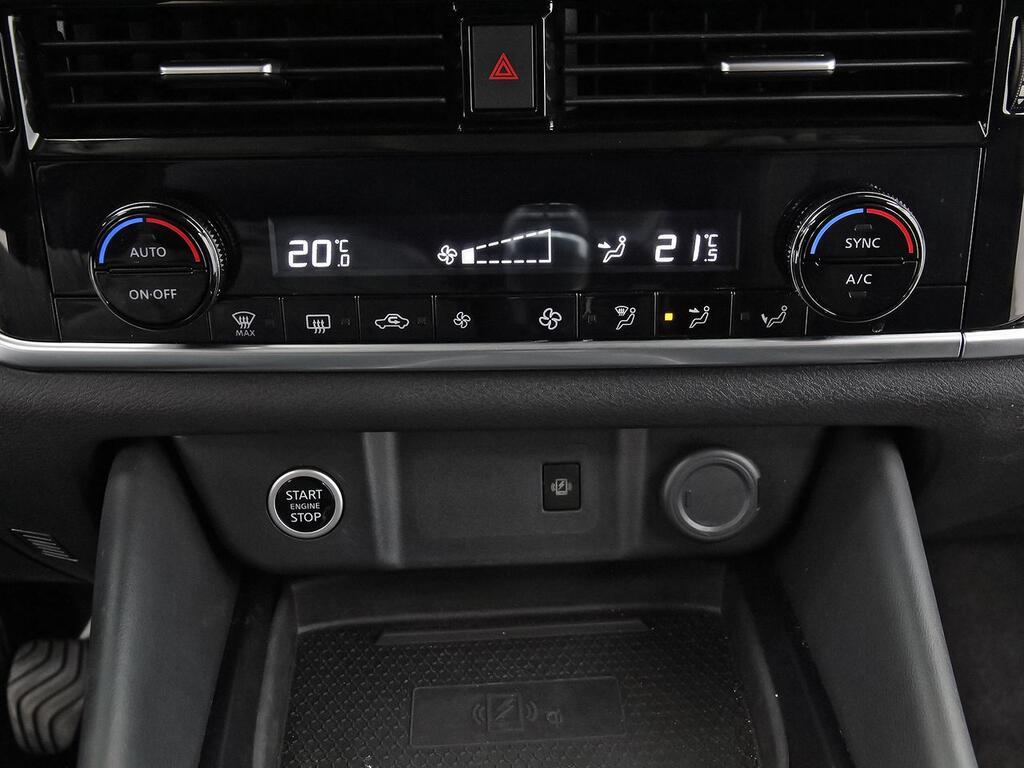 Nissan Qashqai DIG-T 103kW N-Connecta 25