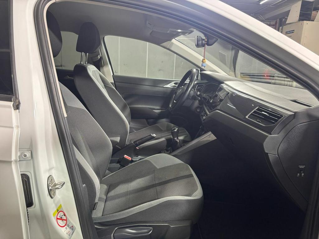 Volkswagen Polo Sport 1.0 TSI 85kW (115CV) 17