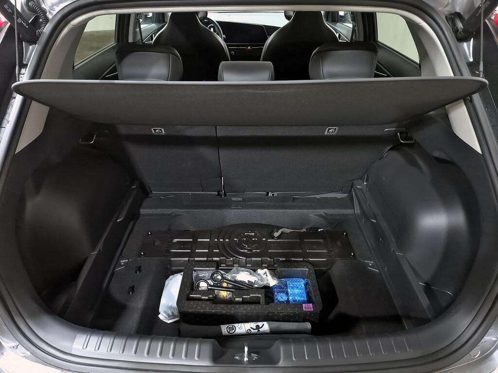 Kia Niro 1.6 GDi PHEV 104kW (141CV) Emotion 38