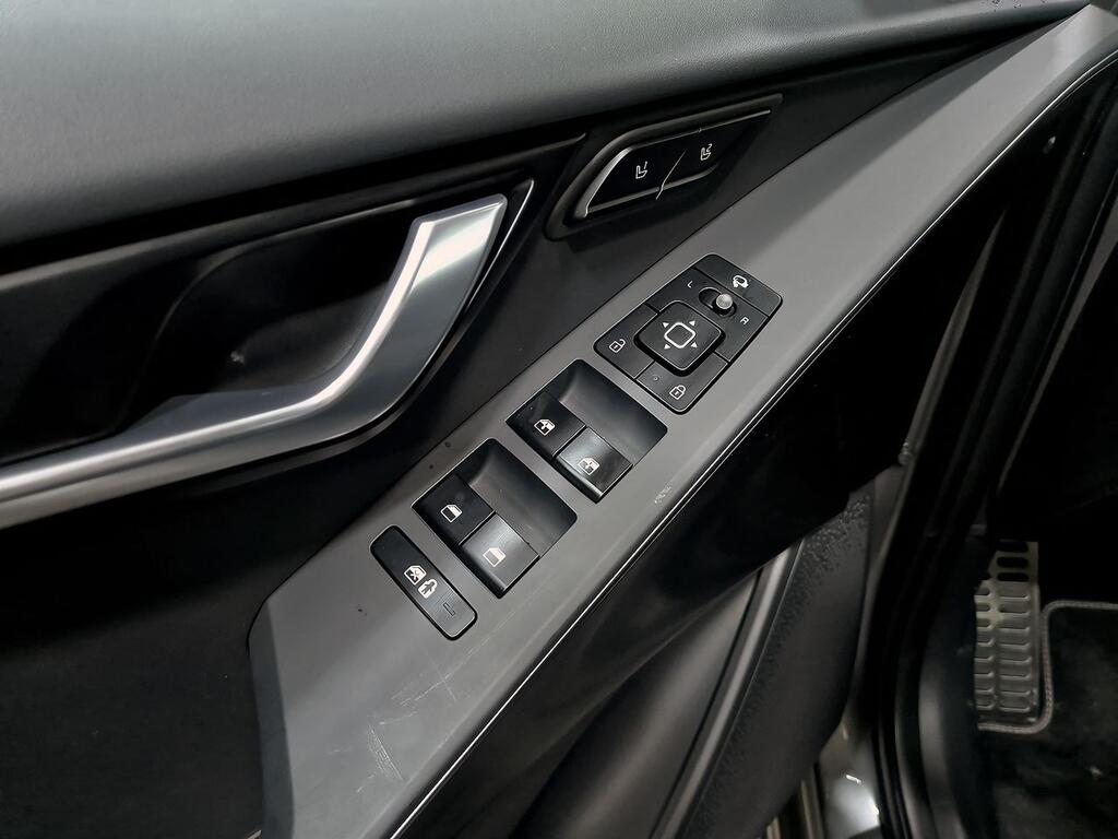 Kia Niro 1.6 GDi PHEV 104kW (141CV) Emotion 11