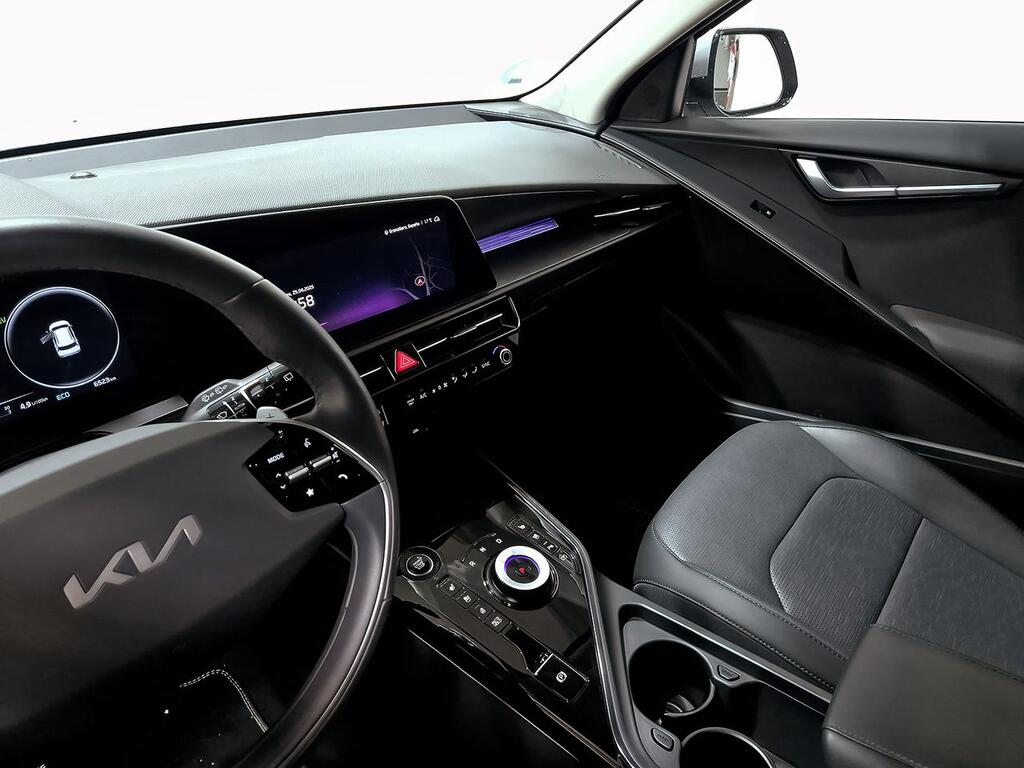 Kia Niro 1.6 GDi PHEV 104kW (141CV) Emotion 32