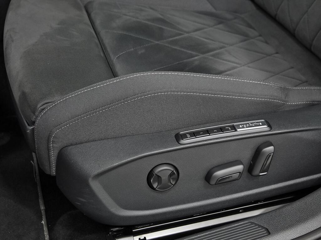 Volkswagen Golf eHybrid 1.4 TSI 150kW (204CV) DSG 12