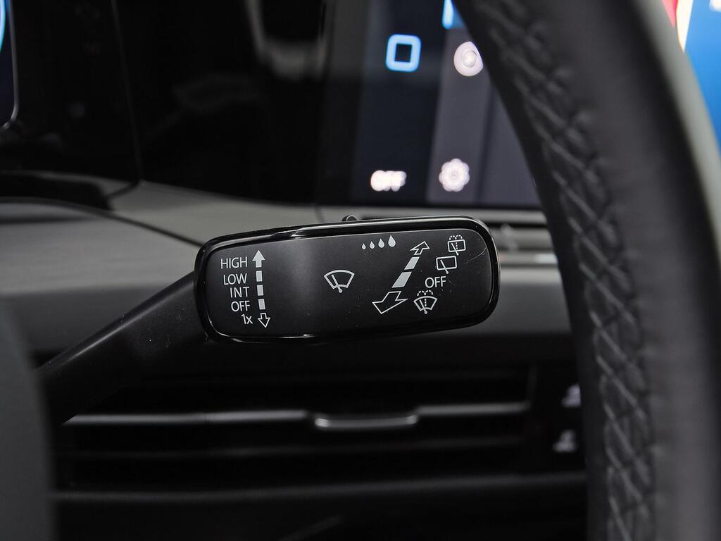 Volkswagen Golf eHybrid 1.4 TSI 150kW (204CV) DSG 16