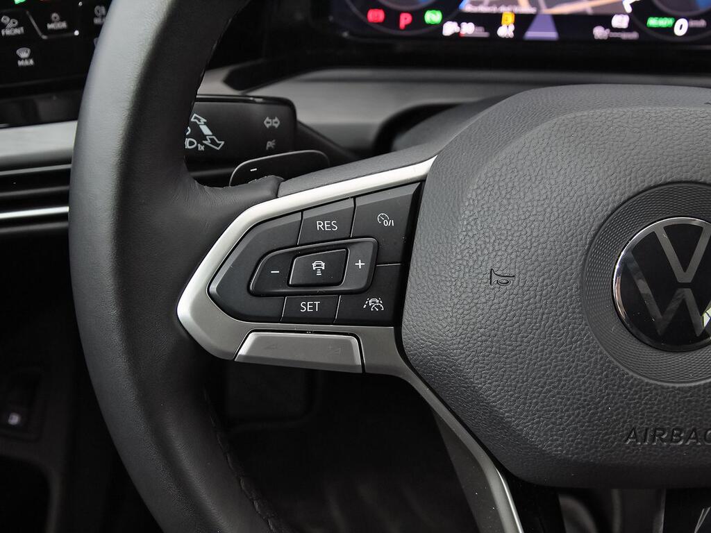 Volkswagen Golf eHybrid 1.4 TSI 150kW (204CV) DSG 17