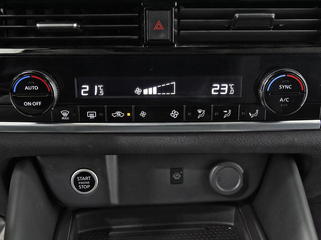 Nissan Qashqai DIG-T 116kW Xtronic N-Connecta 31
