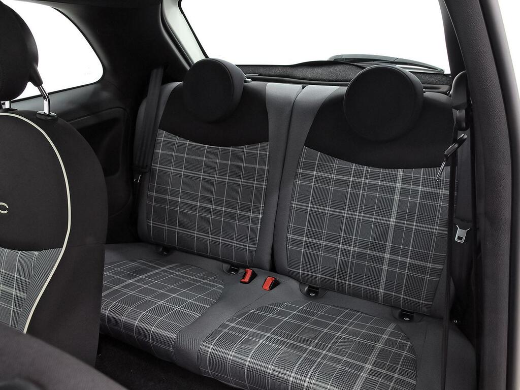 Fiat 500 Lounge 1.0 6v GSE 52KW (70 CV) 9