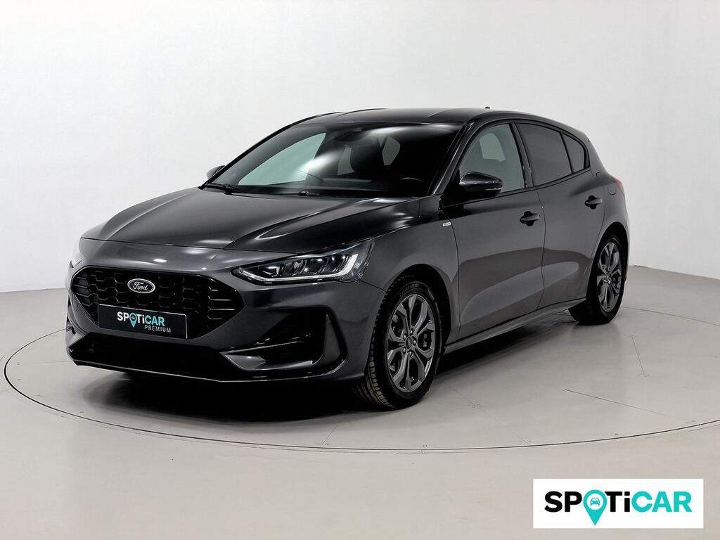 Ford Focus 1.0 Ecoboost MHEV 114kW ST-Line 4