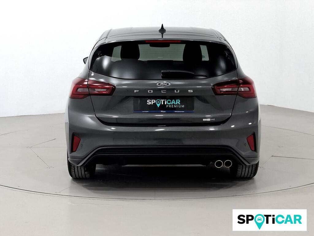 Ford Focus 1.0 Ecoboost MHEV 114kW ST-Line 6