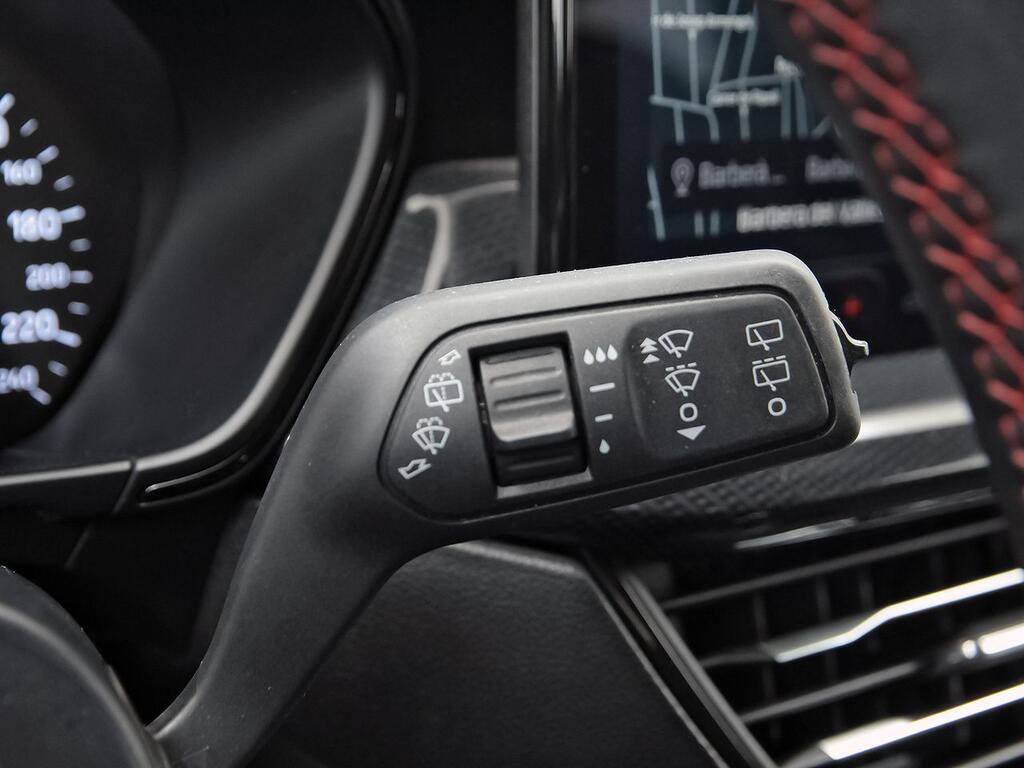 Ford Focus 1.0 Ecoboost MHEV 114kW ST-Line 16