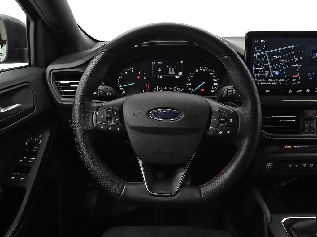 Ford Focus 1.0 Ecoboost MHEV 114kW ST-Line 19