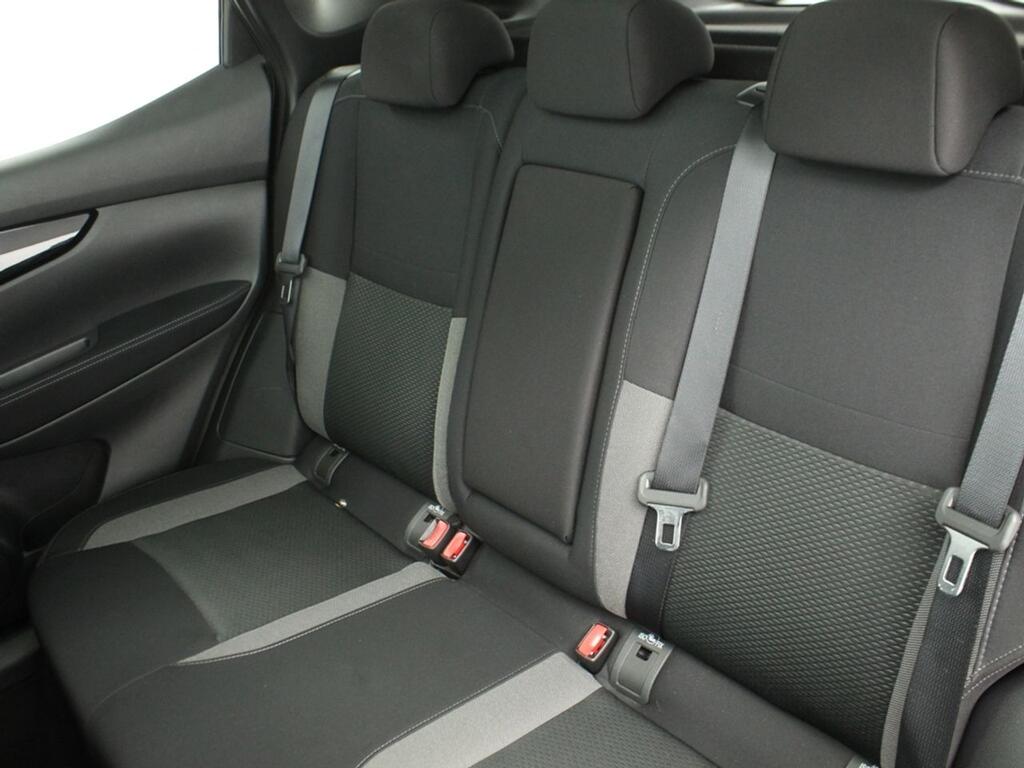 Nissan Qashqai DIG-T 103 kW (140 CV) E6D N-CONNECTA 21