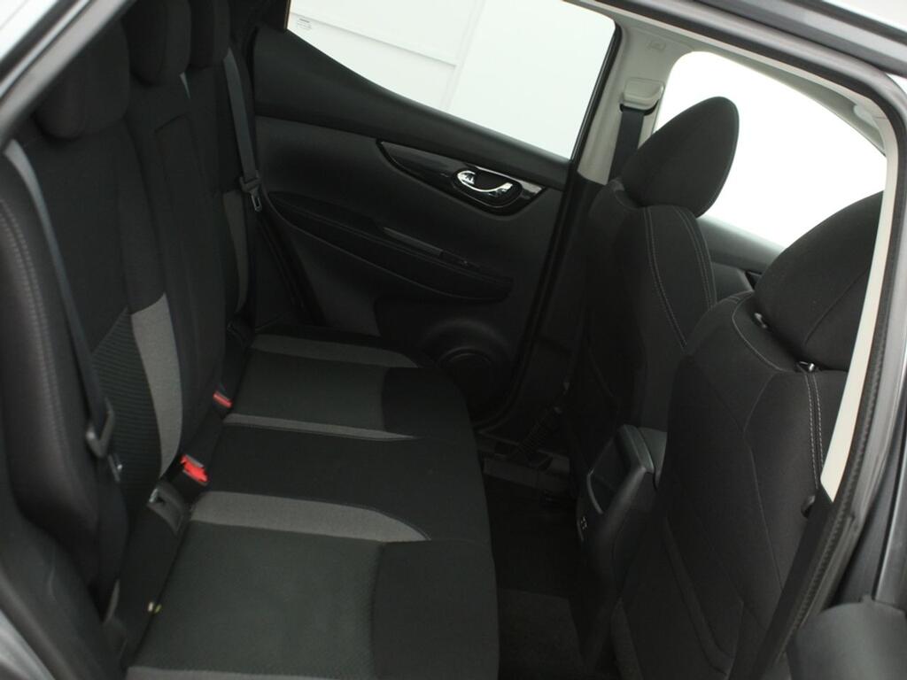 Nissan Qashqai DIG-T 103 kW (140 CV) E6D N-CONNECTA 9