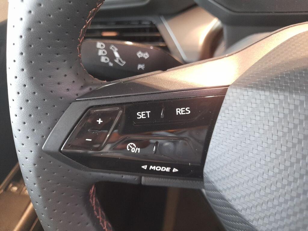 Cupra Born 150kW (204 CV) 58kWh 9