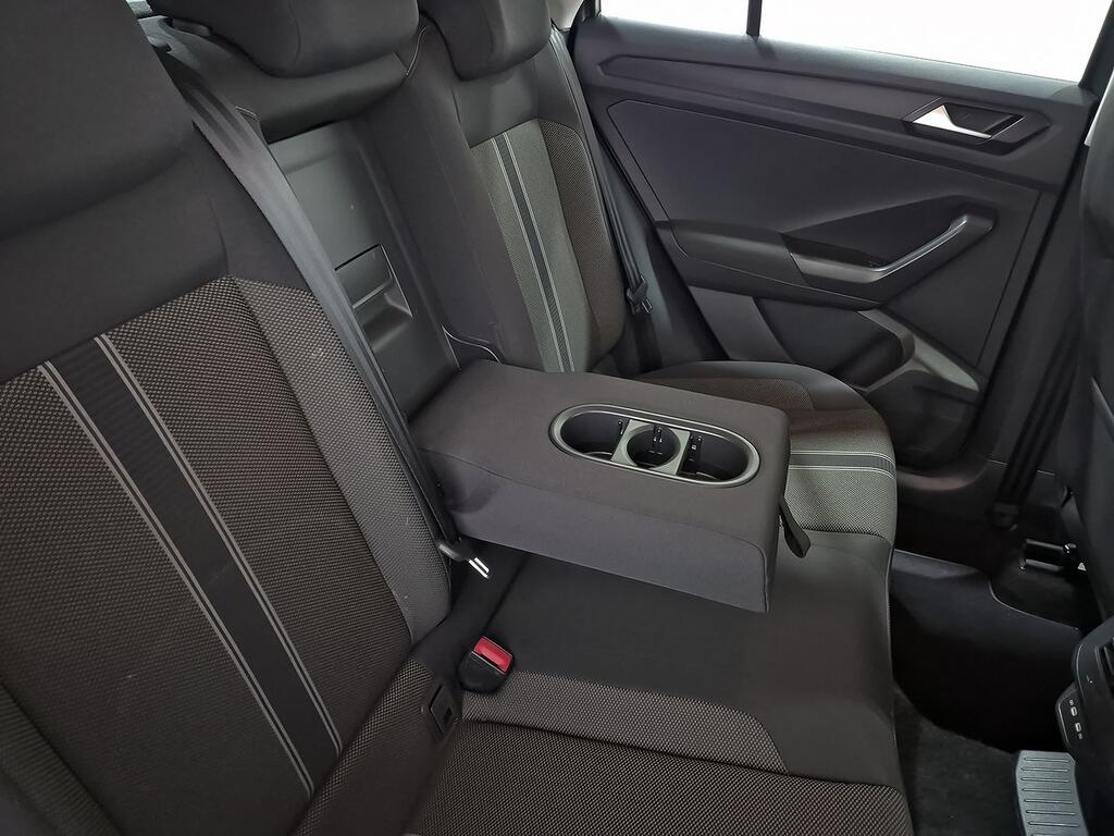 Volkswagen T-Roc Advance R-Line 1.0 TSI 81kW (110CV) 9