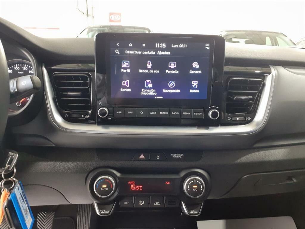 Kia Stonic 1.0 T-GDi 88kW (120CV) MHEV MT Drive 17